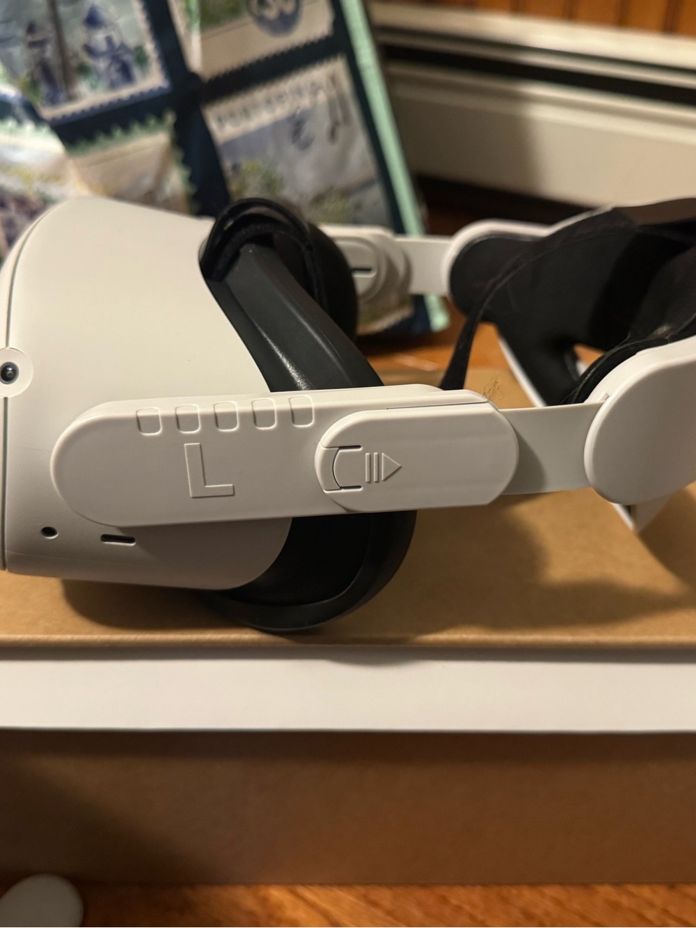 White VR Headset with Adjustable Strap